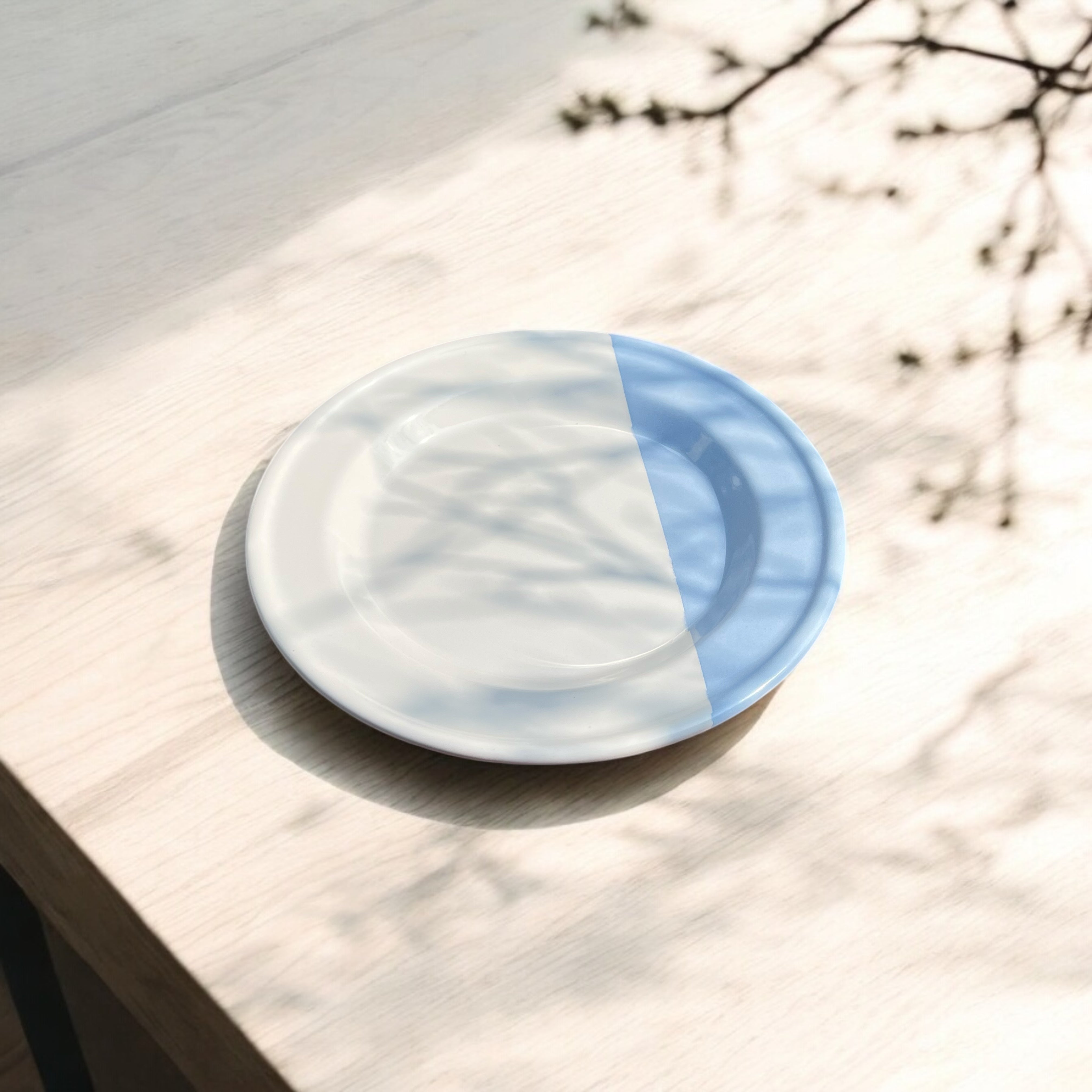 Crest blue plate